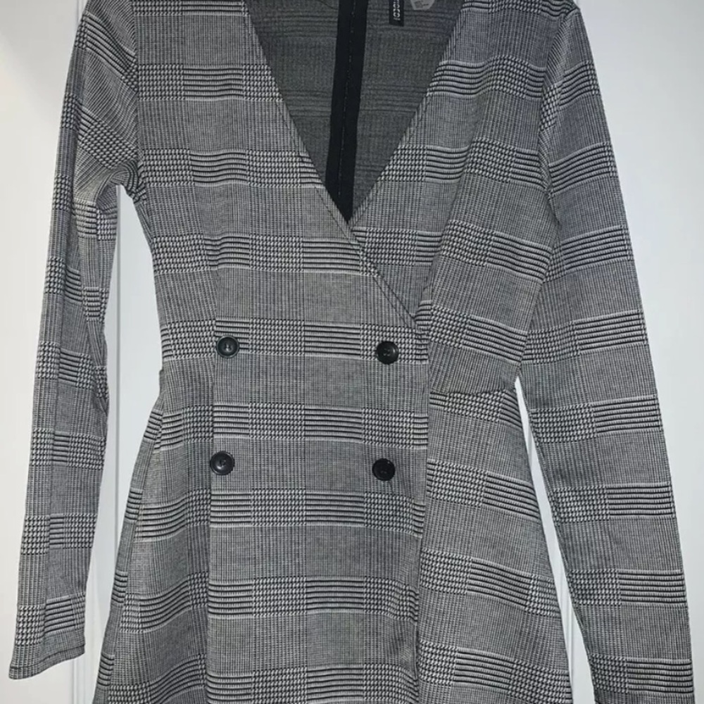 H&M Plaid Romper size S (6)